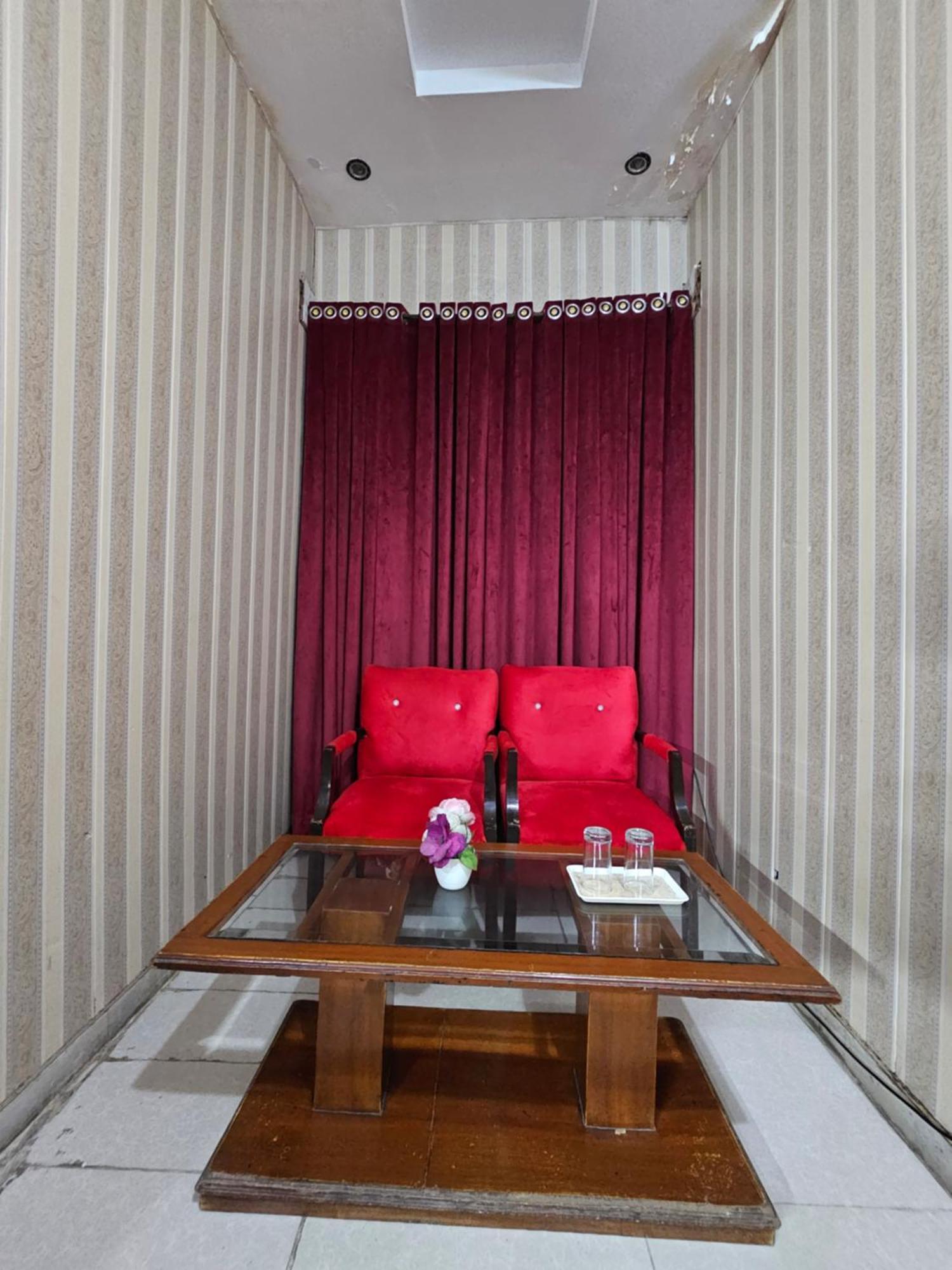 Hotel Tulip Inn, Gulberg Lahore Extérieur photo